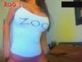 Des seins �normes sur une brune p�tillante j adore